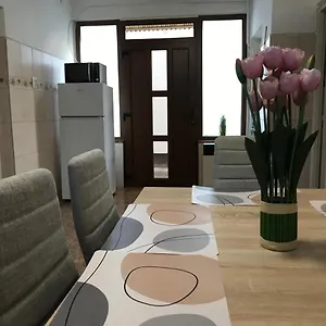 Summer Apartman Apartman
